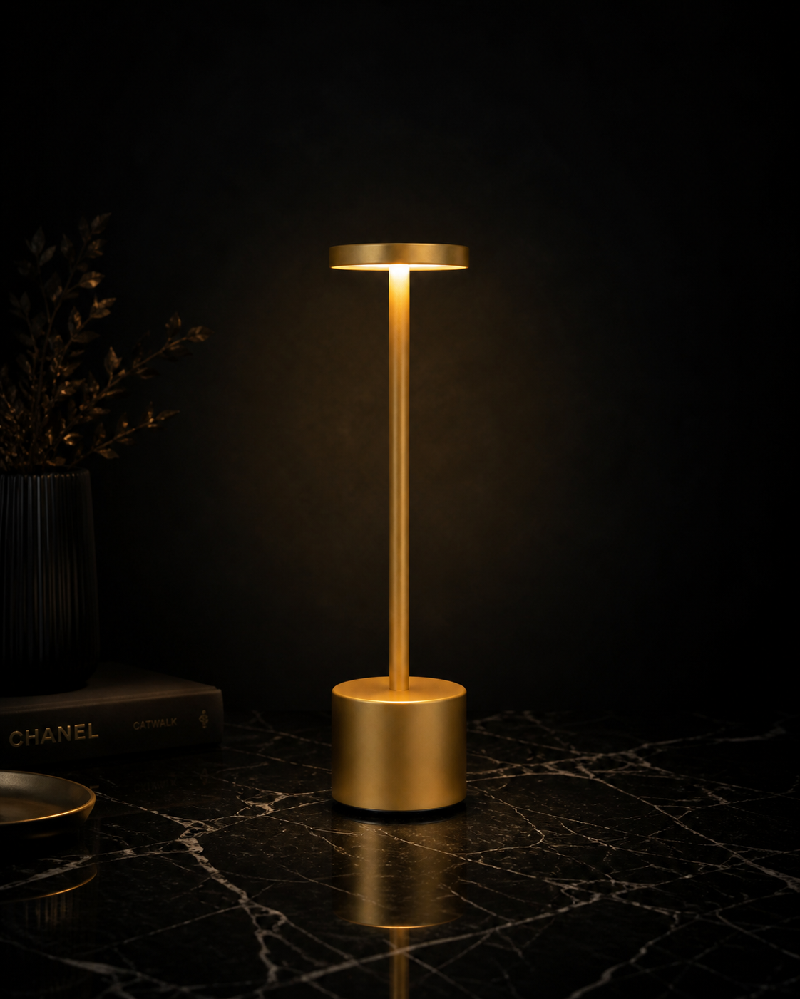 LuceOra – Lampada da Tavolo LED Ricaricabile