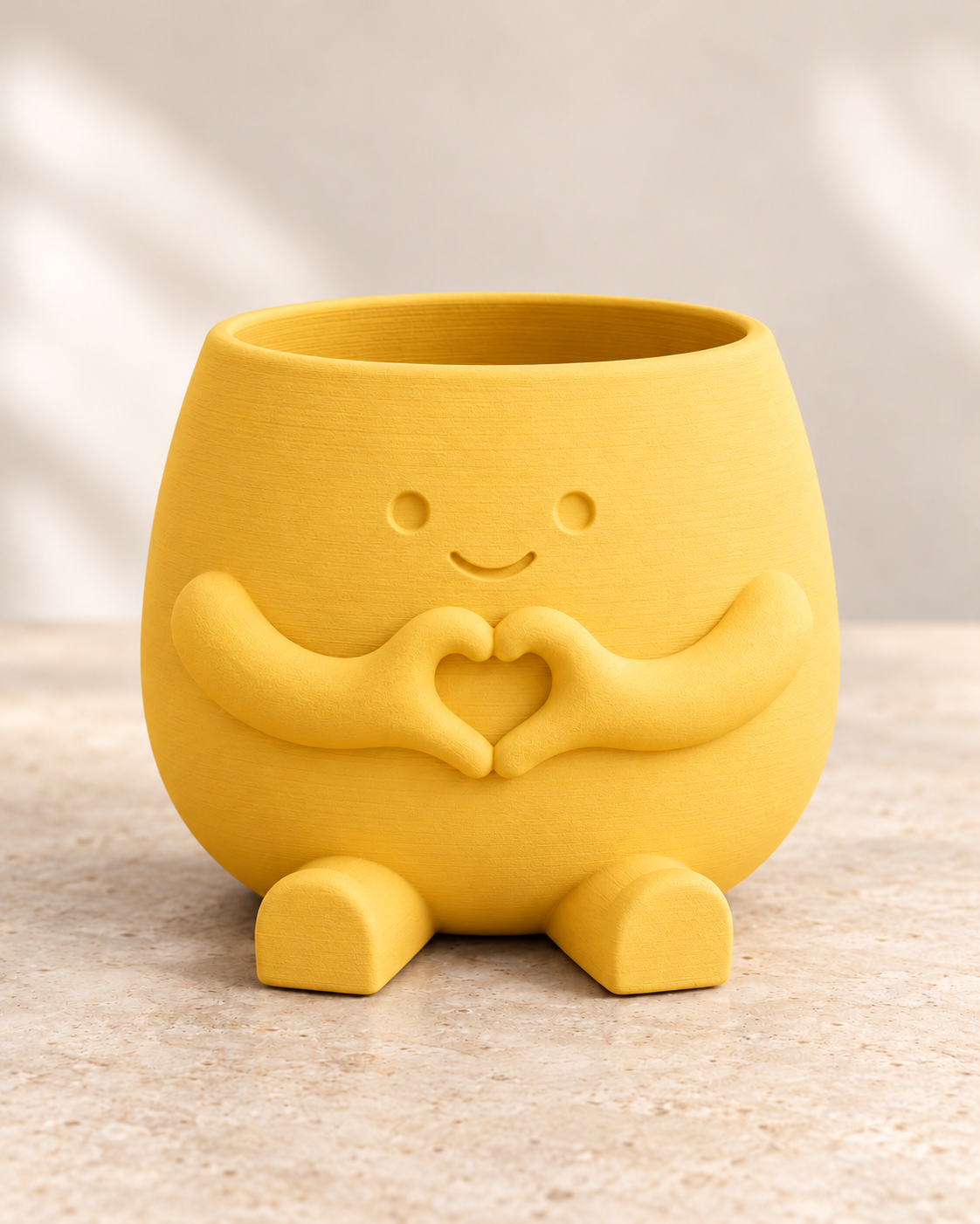 Amico - vaso con mani a cuore - giallo - immagine illustrativa