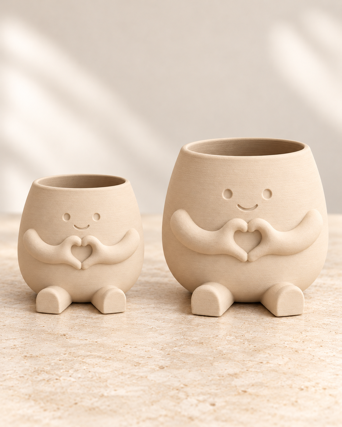 Amico - vaso con mani a cuore - misure - immagine illustrativa