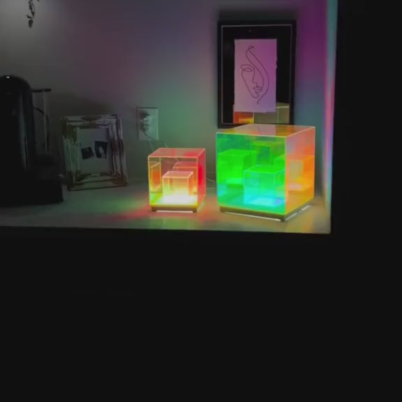Infinity Cube ✨  - Scultura luminosa di profondità